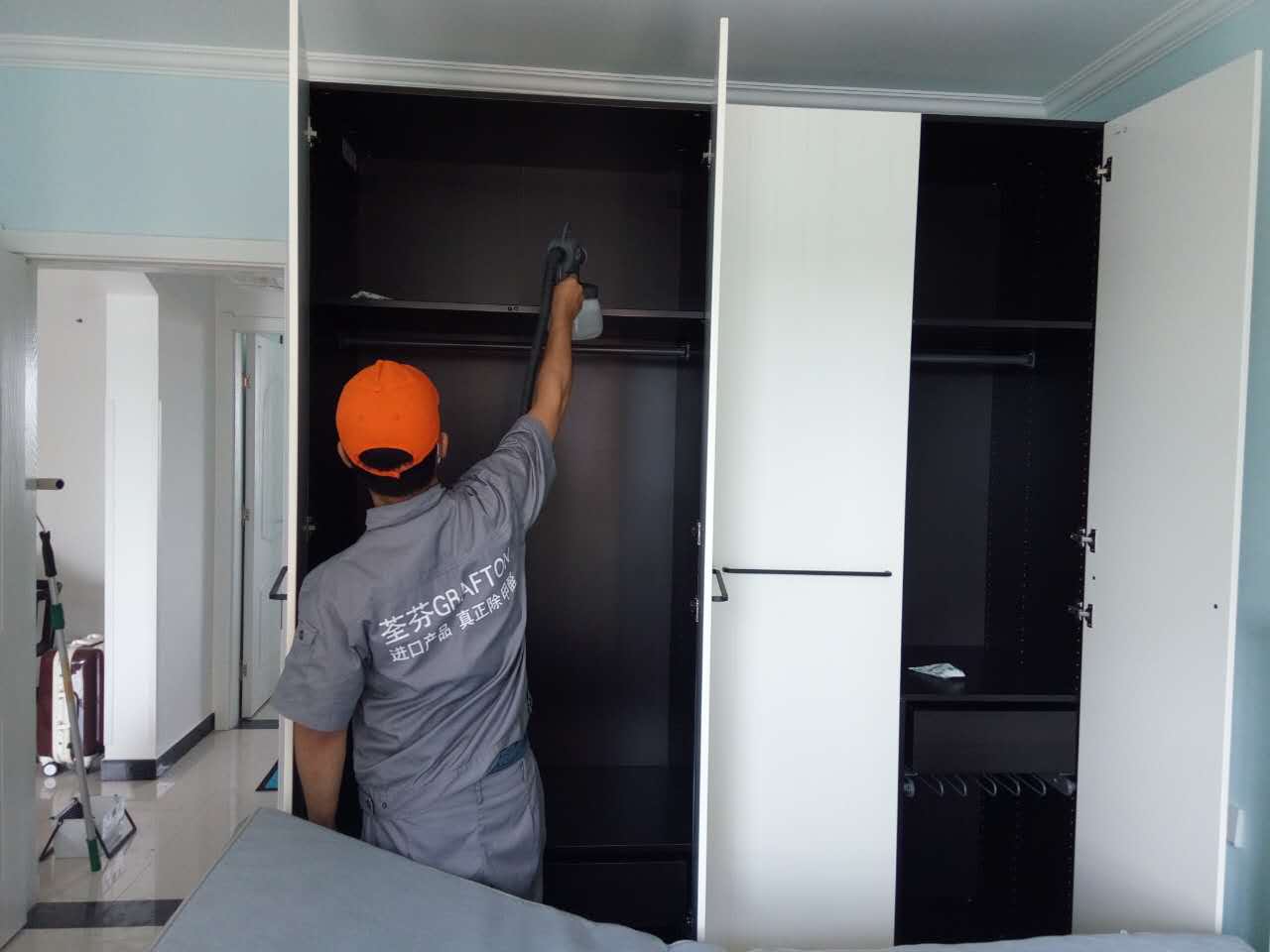 過(guò)道柜子治理 過(guò)道柜子治理