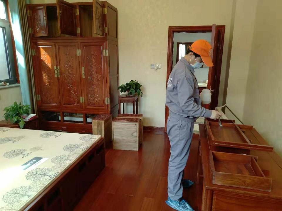 臥室木柜刷子精細化施工治理 臥室木柜刷子精細化施工治理